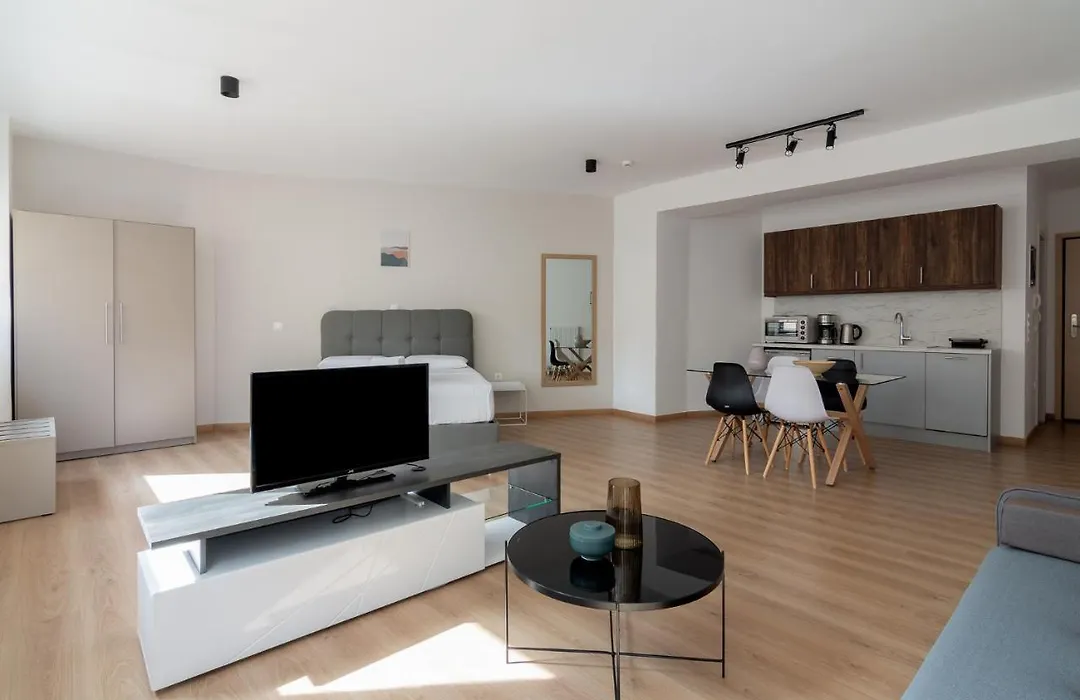 Leochares Lifestyle Apartments - Self Check-In-1